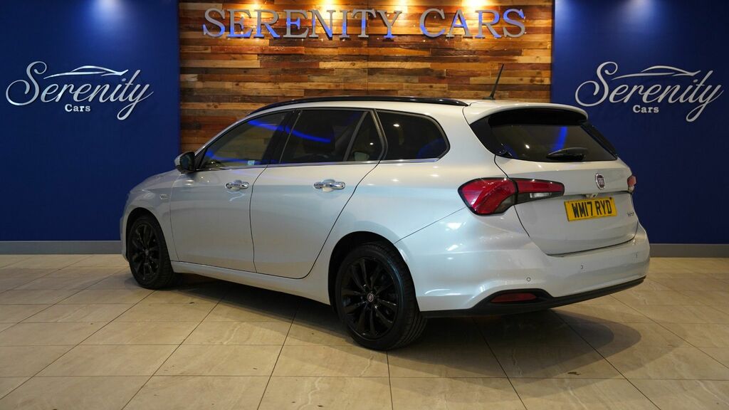 Fiat Tipo 2017 1.6 Multijetii Lounge Estate Manua Grey #3