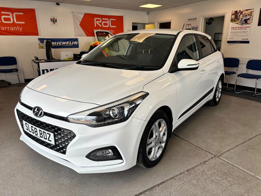 Hyundai I20 1.0 T-gdi Premium Nav Hatchback White #2