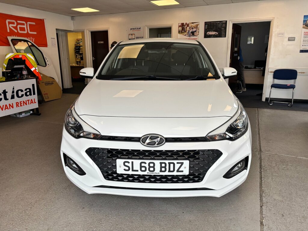 Hyundai I20 1.0 T-gdi Premium Nav Hatchback White #5
