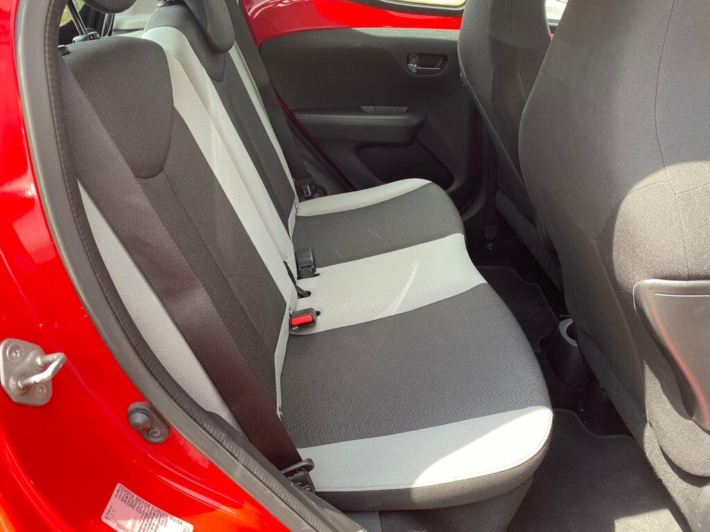 Toyota Aygo 1.0 Vvt-i X-cite 3 Yellow Bi-ton... Yellow #14