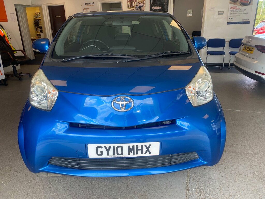 Toyota IQ Hatchback Black #7