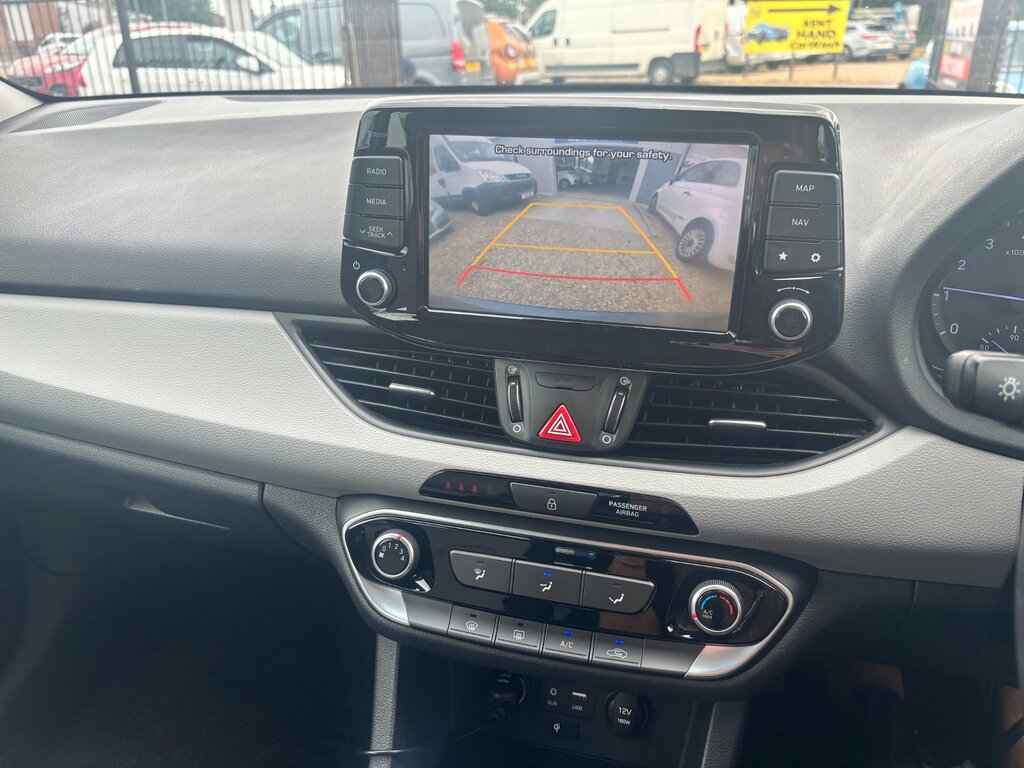 Hyundai I30 Crdi Se Nav  #17