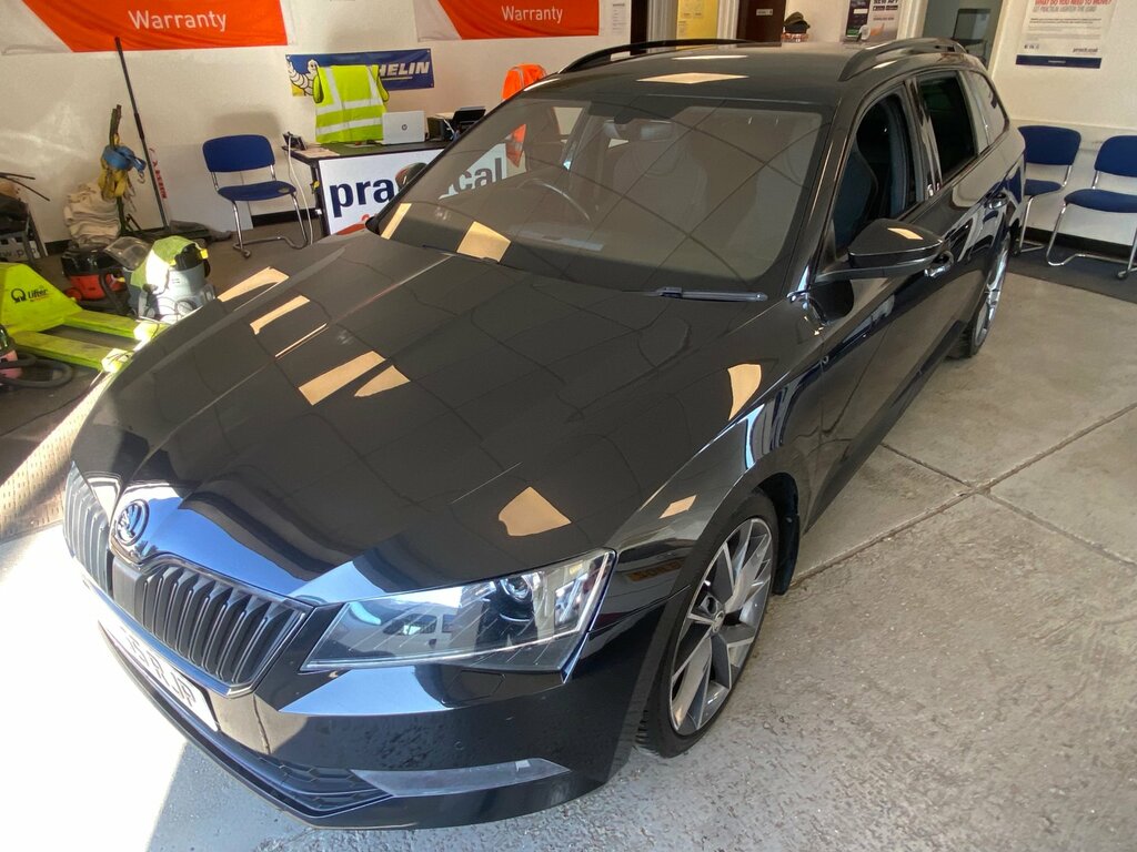 Skoda Superb 1.4 Tsi 150 Se Technology Dsg White #12