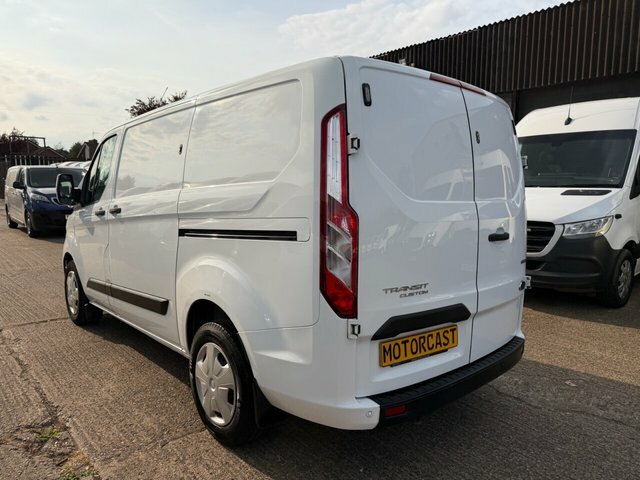 Ford Transit Custom 2.0 Tdci T320 Trend BK21VZV White #6