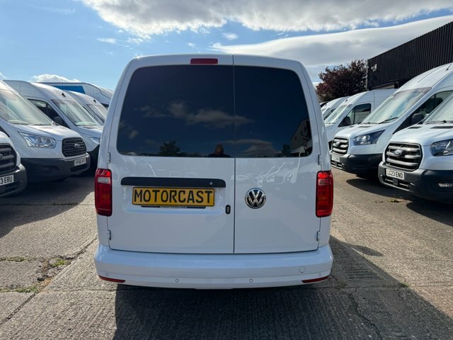Volkswagen Caddy Maxi Maxi 2.0 Tdi C20 Bluemotion Tech Startline Lwb Eur White #9