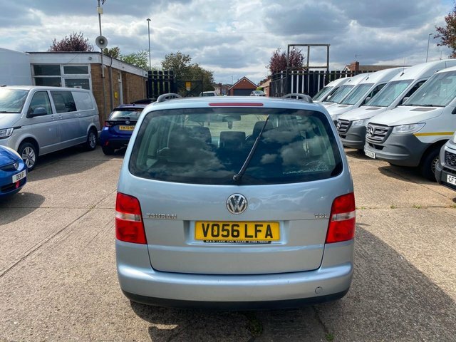 Volkswagen Touran 2L Se Black #10
