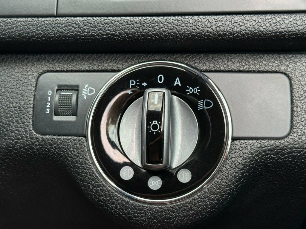Mercedes-Benz C Class 2.1 C220 Cdi Sport Euro 4 Black #30