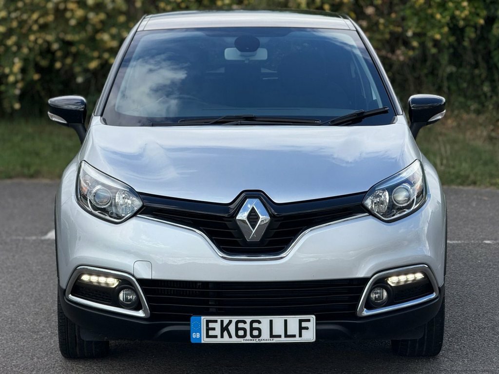 Renault Captur 1.2L Dynamique S Nav EK66LLF Silver #5