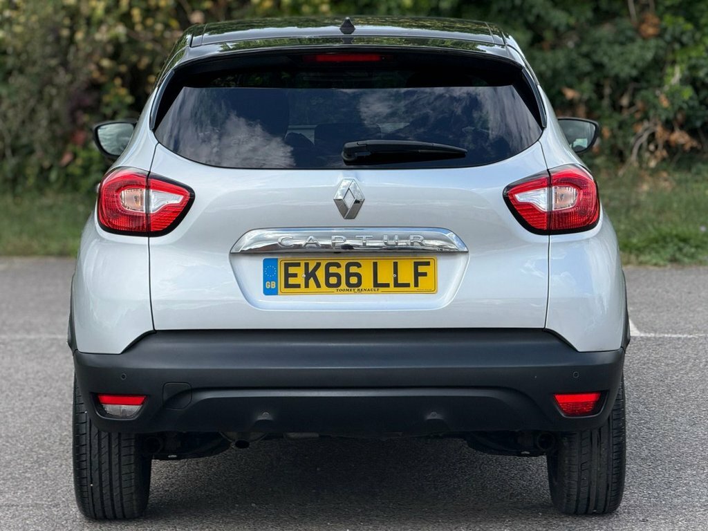 Renault Captur 1.2L Dynamique S Nav EK66LLF Silver #6