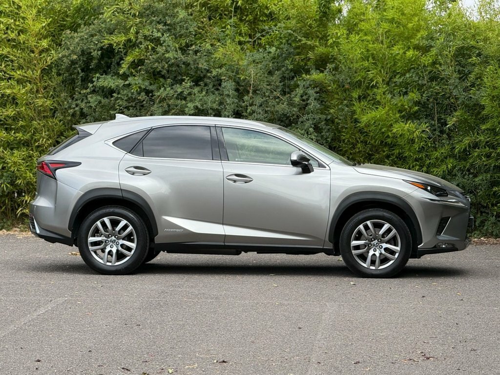 Lexus NX 2.5L Luxury FP18KUX Silver #3