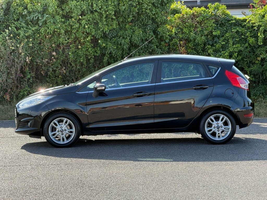 Ford Fiesta Hatchback BP15JYW Black #4