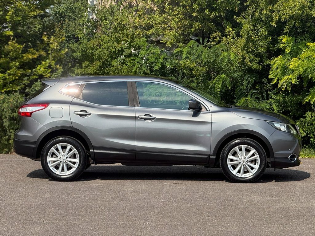 Nissan Qashqai 1.2L Acenta Premium EK64OGX Grey #3