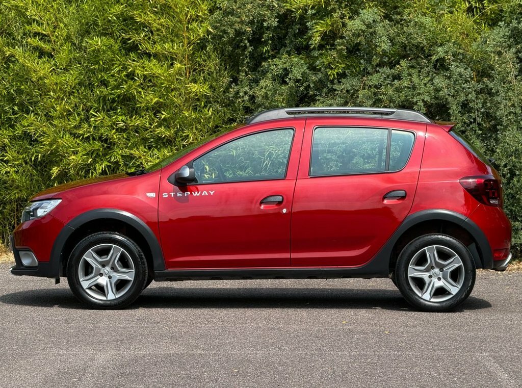 Dacia Sandero Stepway 0.9L Comfort EK70VNC Red #4