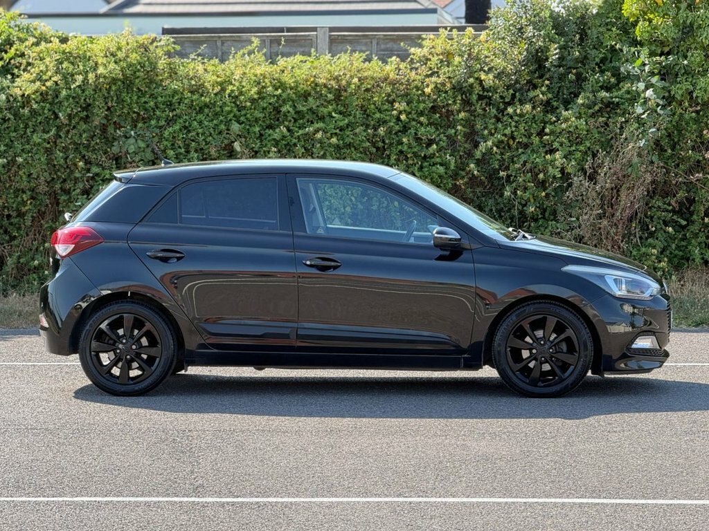 Hyundai I20 1.2L Premium Black #3