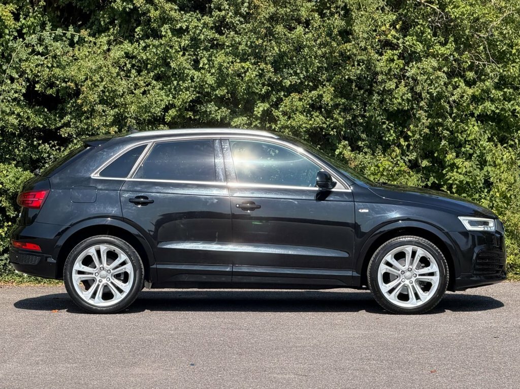 Audi Q3 2L S Line Plus GF15BYL Black #3