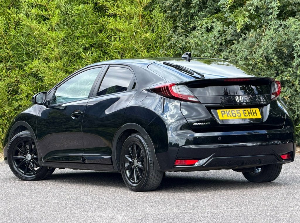 Honda Civic 1.6L Sr Black #2