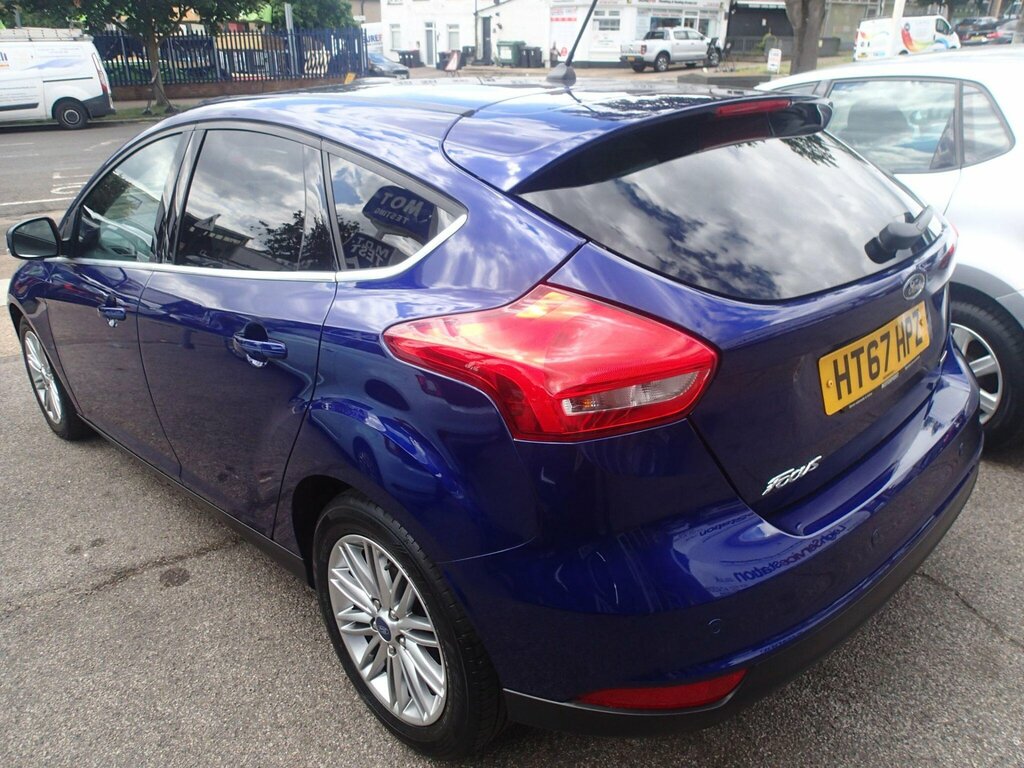 Ford Focus 1.0T Ecoboost Zetec Edition Euro 6 Ss HT67HPZ Blue #3