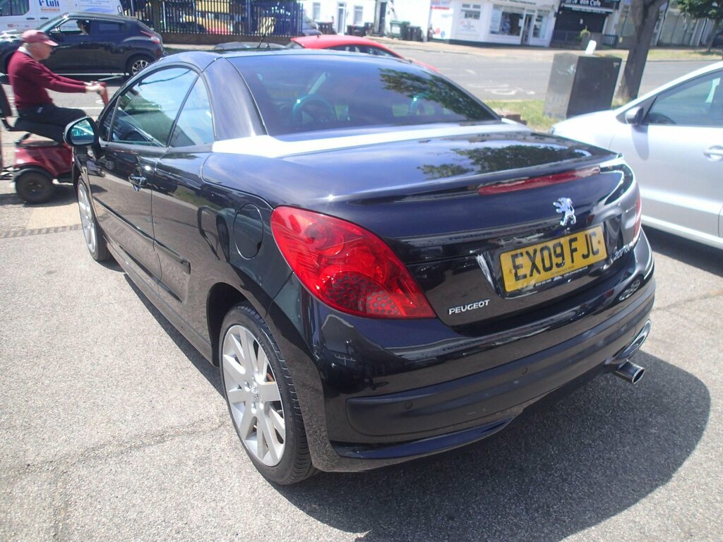 Peugeot 207 CC 1.6 16V Gt Black #2