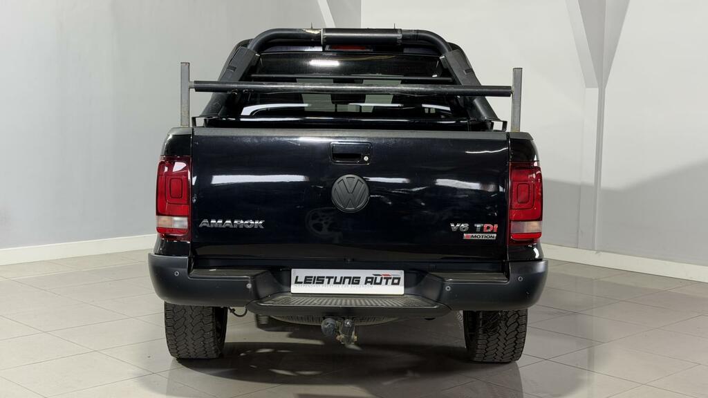 Volkswagen Amarok 3.0 Tdi V6 Bluemotion Tech Highline Pickup Double Black #3