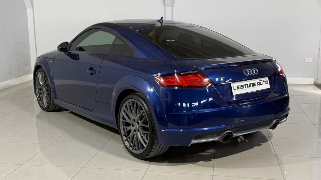 Audi TT Coupe Black #10