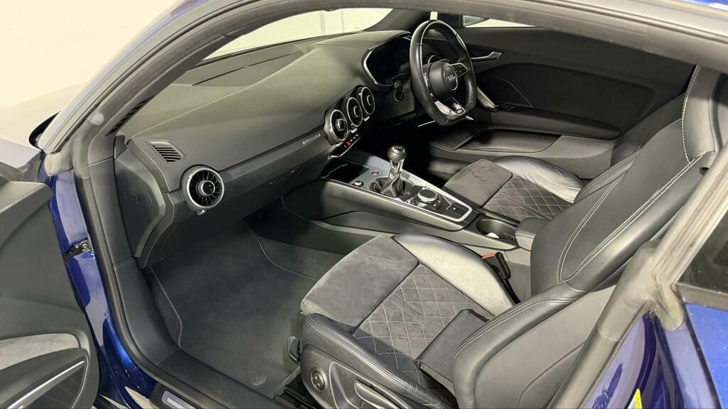 Audi TT Coupe Black #7