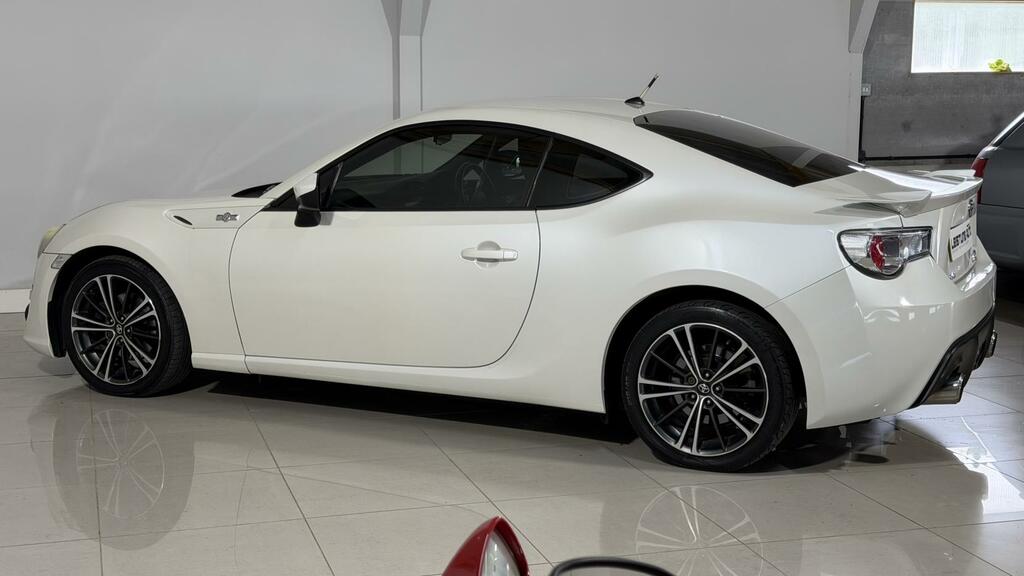 Toyota GT86 Coupe 2012 - 2018 White #6