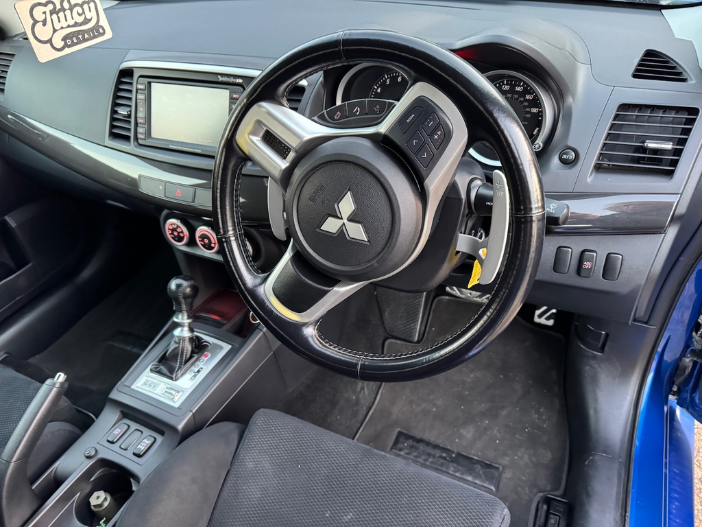 Mitsubishi Lancer Gs Black #9