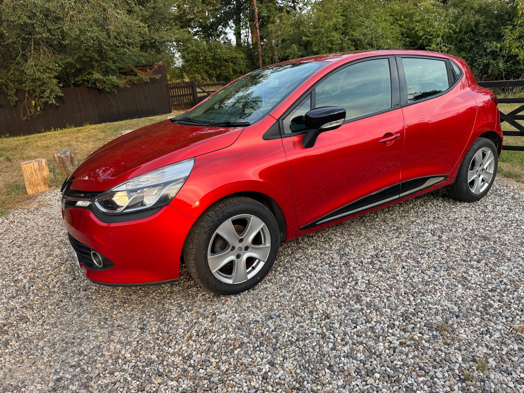 Renault Clio 16V Dynamique Nav  #2