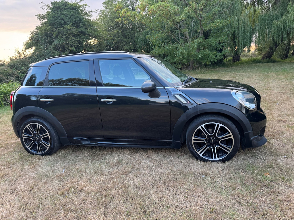 Mini Countryman Cooper Sd -35 Road Red #29