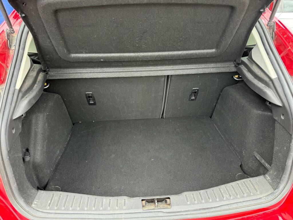 Ford Focus Hatchback 1.0T Ecoboost Titanium Euro 6 Ss Red #6