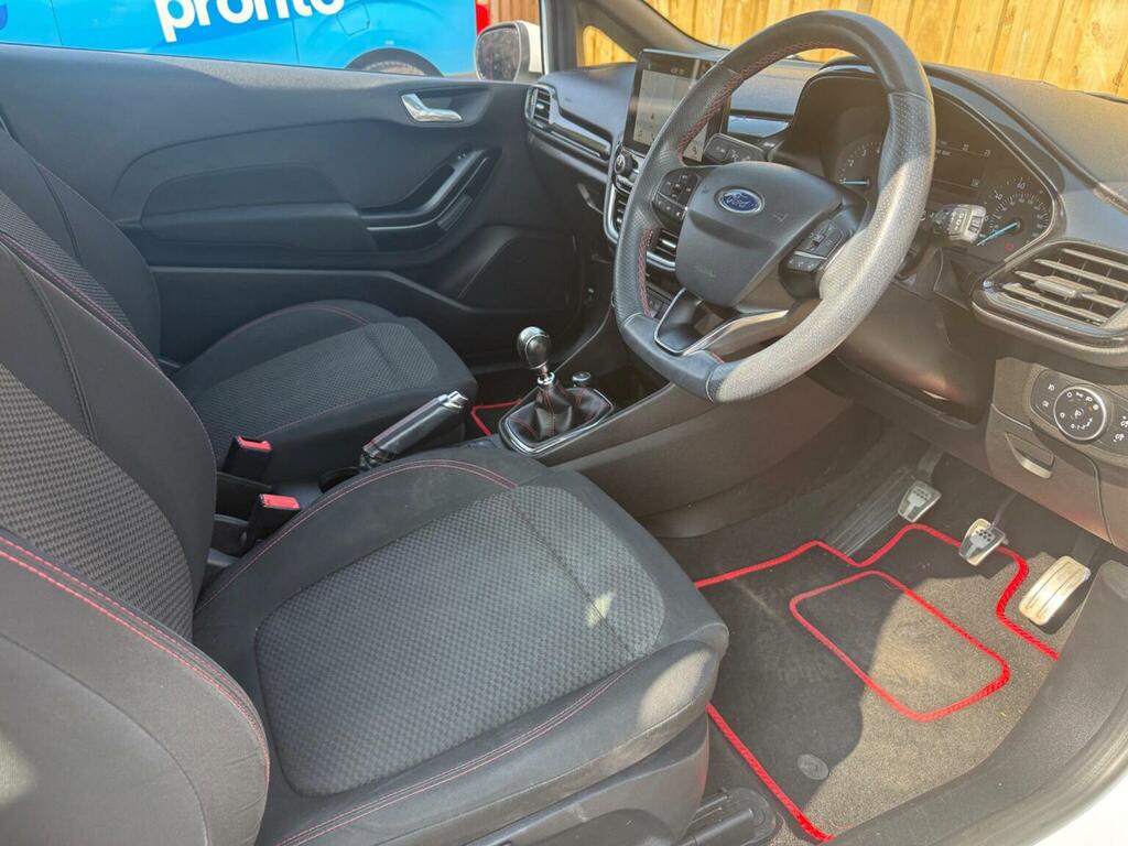 Ford Fiesta 1.0T Ecoboost St-line Euro 6 Ss White #3