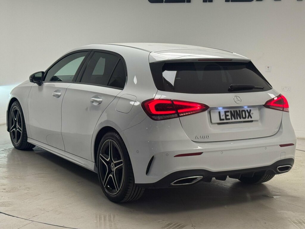 Mercedes-Benz A Class 1.3 A180 Amg Line Executive 7G-dct Euro 6 Ss White #3