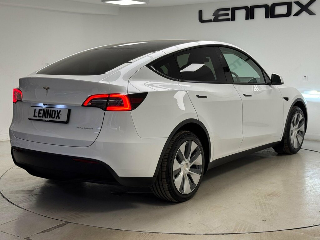 Tesla Model Y Dual Motor Long Range 4Wde BT24YWC White #6