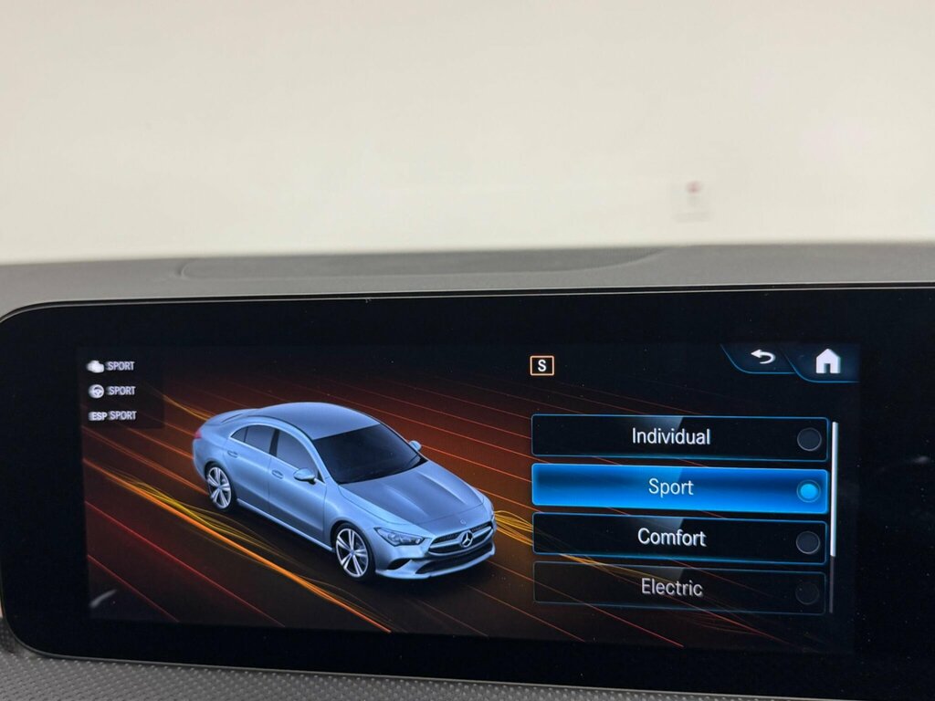 Mercedes-Benz CLA Class 180 Amg Line Premium Plus Tip Grey #20