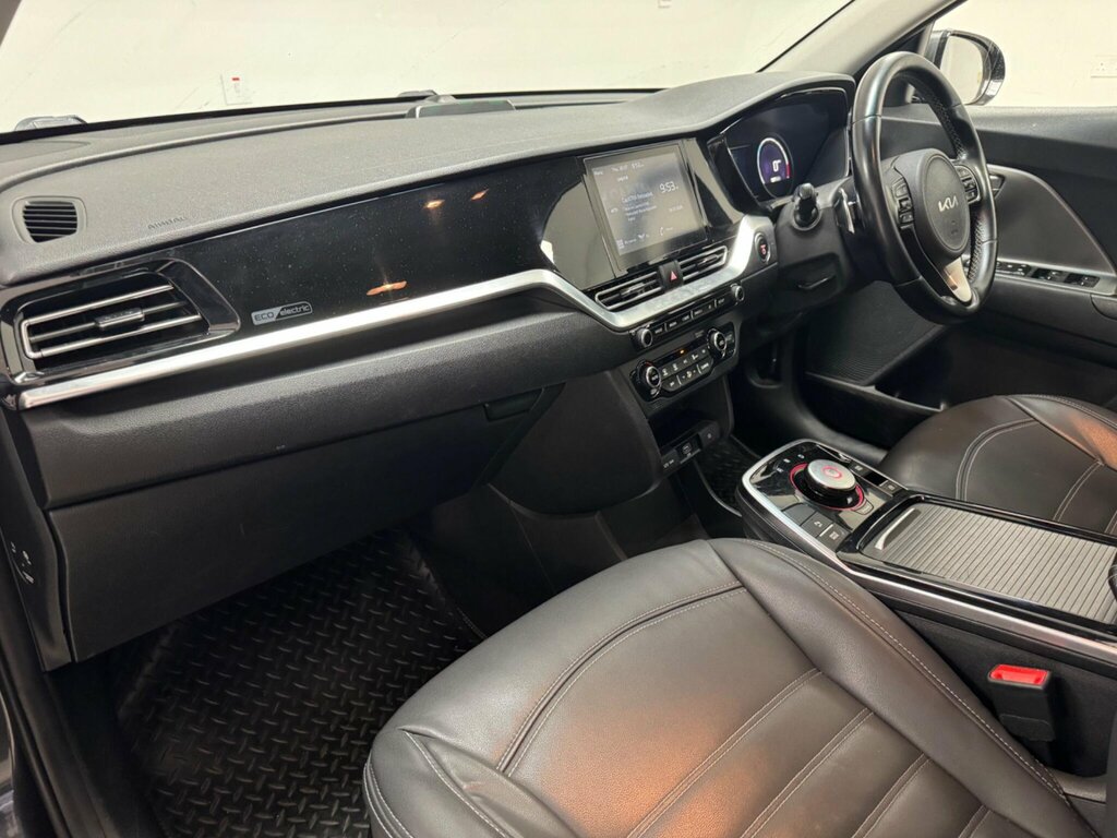 Kia e-Niro 64Kwh 2 Grey #6