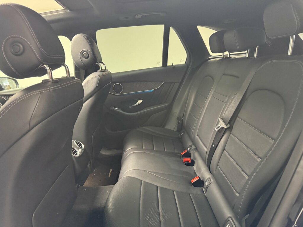 Mercedes-Benz GLC Class Glc 220 D 4Matic Amg Line Premium Silver #10