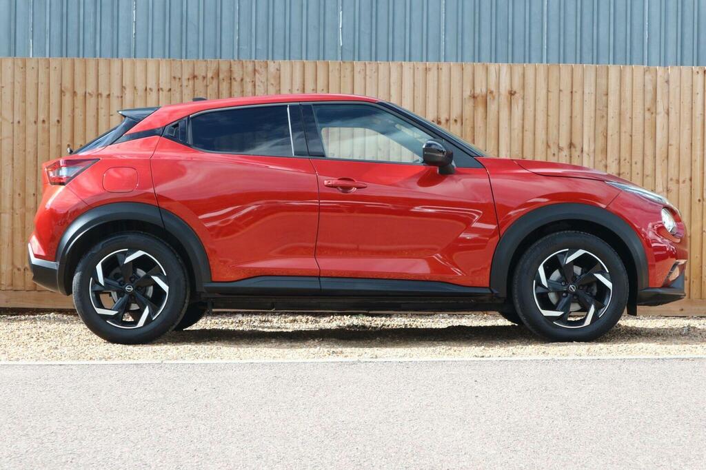 Nissan Juke Suv 1.0 Dig-t N-connecta Dct Euro 6 Ss YT23JVV Red #2
