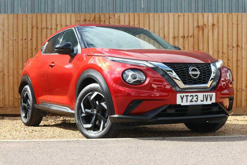 Nissan Juke Suv 1.0 Dig-t N-connecta Dct Euro 6 Ss YT23JVV Red
