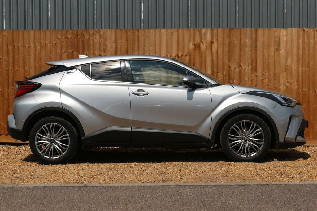 Toyota C-Hr Suv 1.8 Vvt-h Excel Cvt Euro 6 Ss 202372 KF72VVP Silver #2