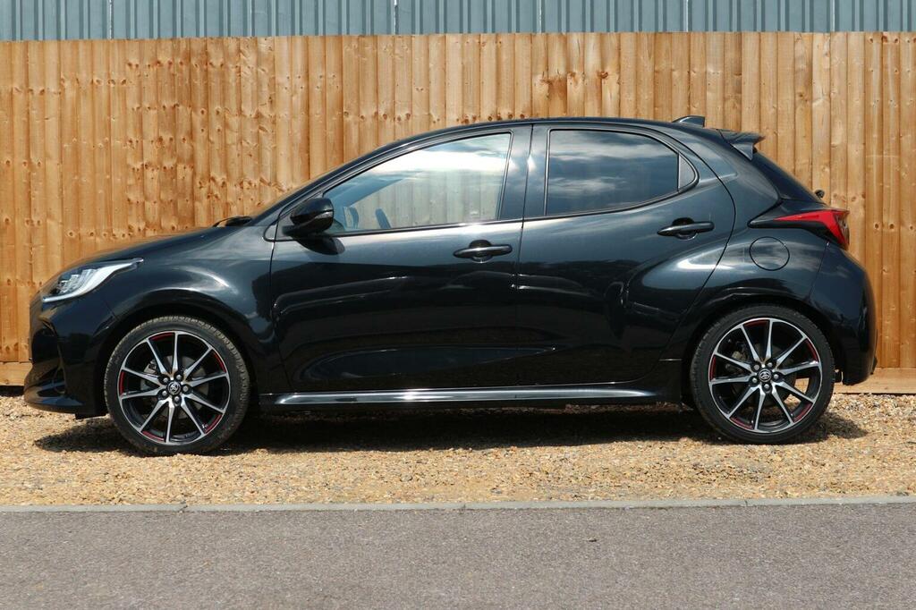 Toyota Yaris Hatchback 1.5 Vvt-h Gr Sport E-cvt Euro 6 Ss LS73OVV Black #6