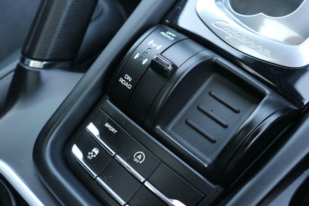 Porsche Cayenne Black #45
