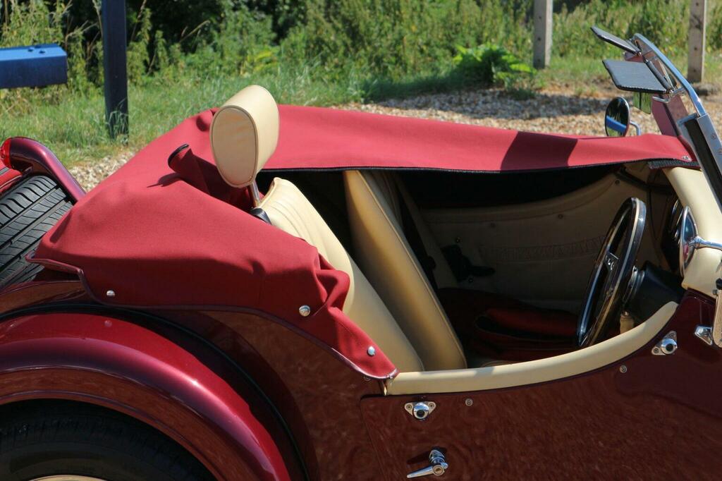 Morgan Roadster 3.0 Convertible 2 Seat 232 G Green #25