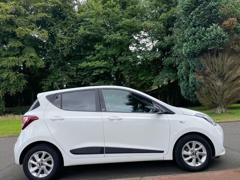 Hyundai I10 1.0 Go Se Euro 6 SJ68MXO White #2