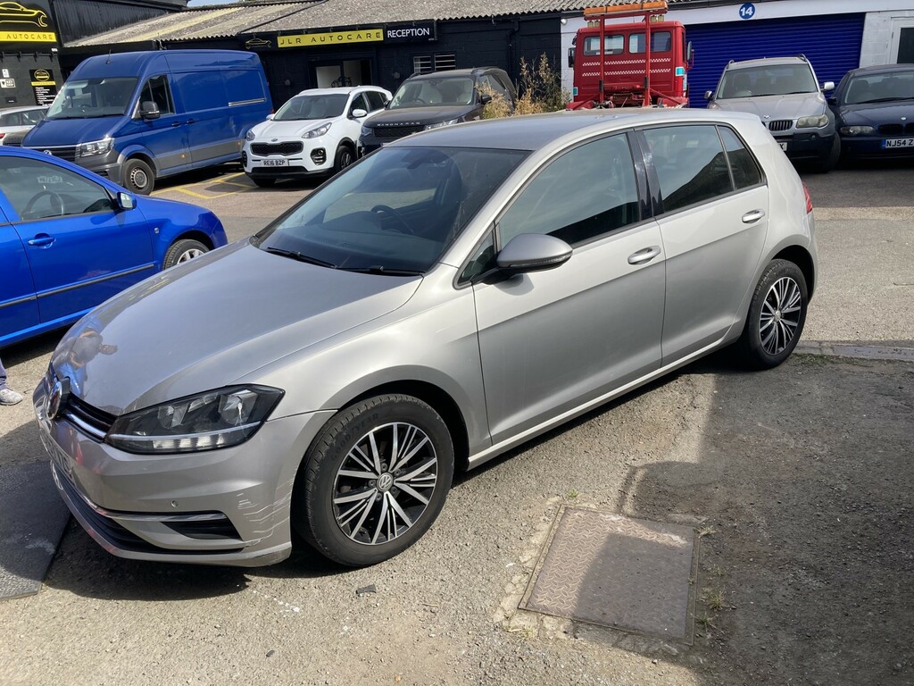 Volkswagen Golf 1.0 Tsi Se Nav Silver #3