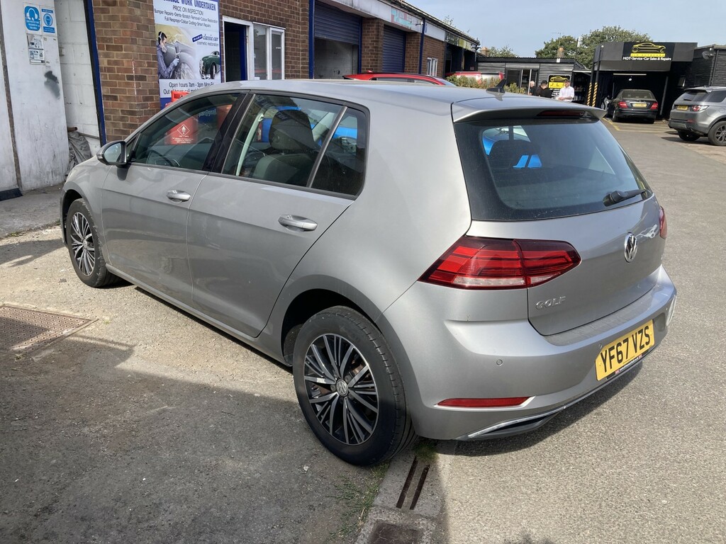 Volkswagen Golf 1.0 Tsi Se Nav Silver #4