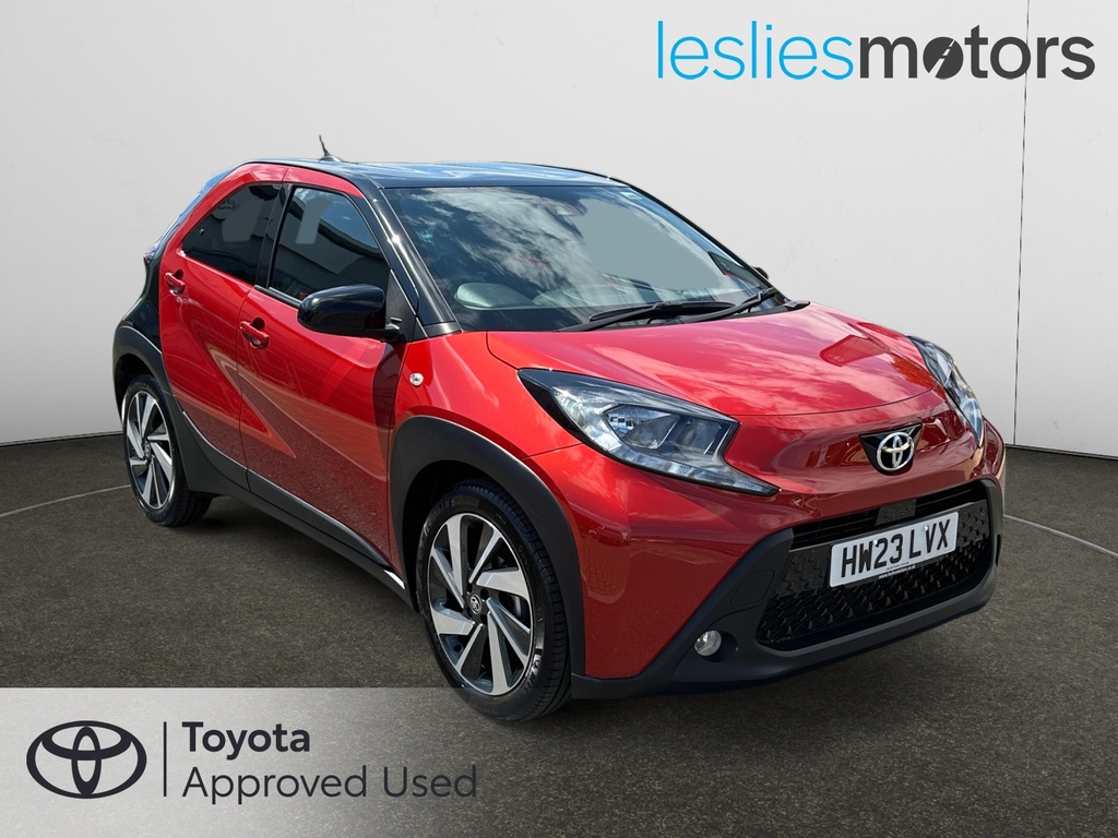 Toyota Aygo X 1.0 Vvt-i Edge Red