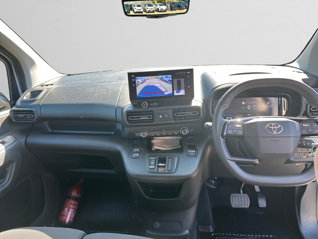 Toyota Proace City Icon Van 50Kwh White #6