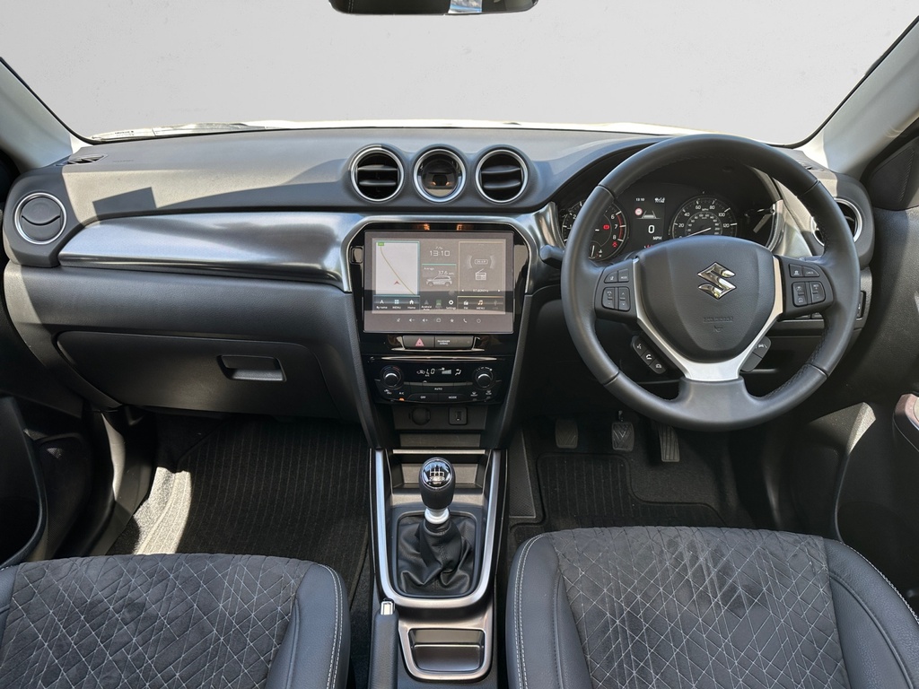 Suzuki Vitara 1.4 Boosterjet Mild Hybrid Ultra White #6