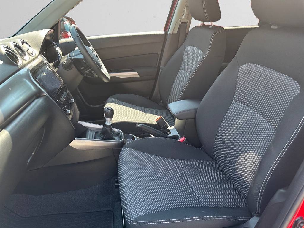 Suzuki Vitara 1.4 Boosterjet Mild Hybrid Motion Black #5