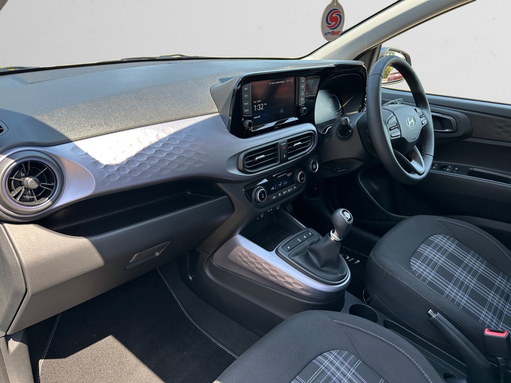 Hyundai I10 1.2 79 Premium Nav Blue #5